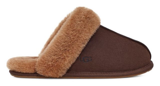 UGG Scuffette II Hausschuh mit Fellkragen (dunkelbraun)